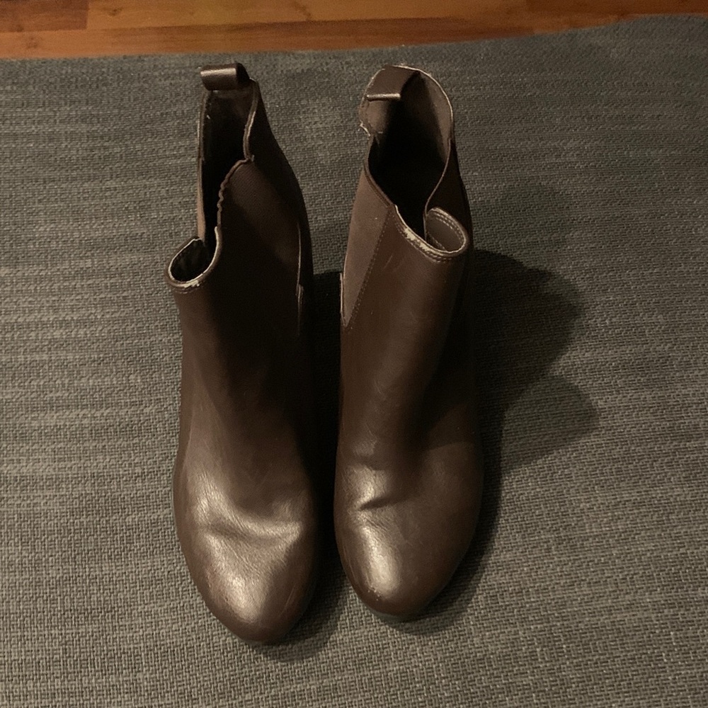 Dexflex Comfort Dark Brown Ankle Booties